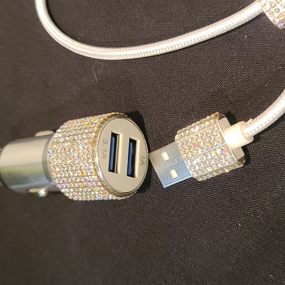 Cell Charger- 3 in 1charging, rhinestones white cables, extra car adapter incl - Picture 5 of 10